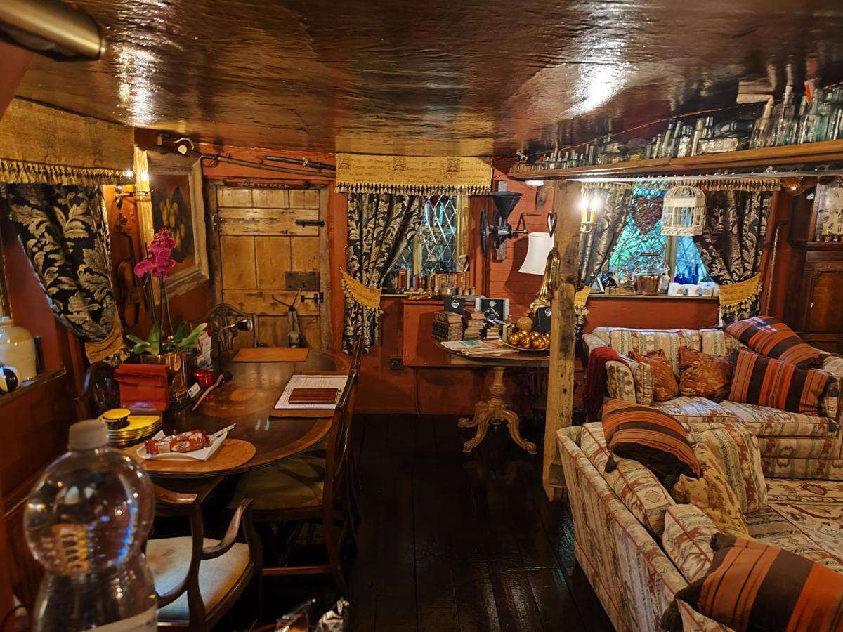Wizards Thatch Luxury Suites Alderley Edge Extérieur photo